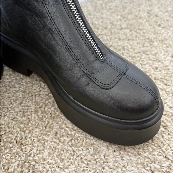 Steve Madden Jones Black Boots - Picture 5 of 5